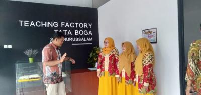 Teaching Factory Tata Boga SMK Nurussalam Salopa